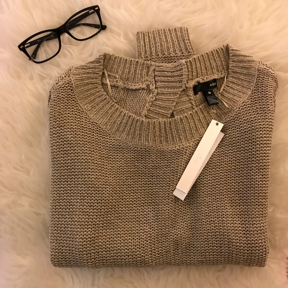 BRAND NEW AQUA SWEATER